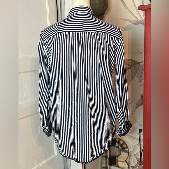 ANTHROPOLOGY HOLDING HORSES BUTTON UP LONG SLEEVE TOP SZ SM CONVERTS TO TIE - Picture 2 of 10